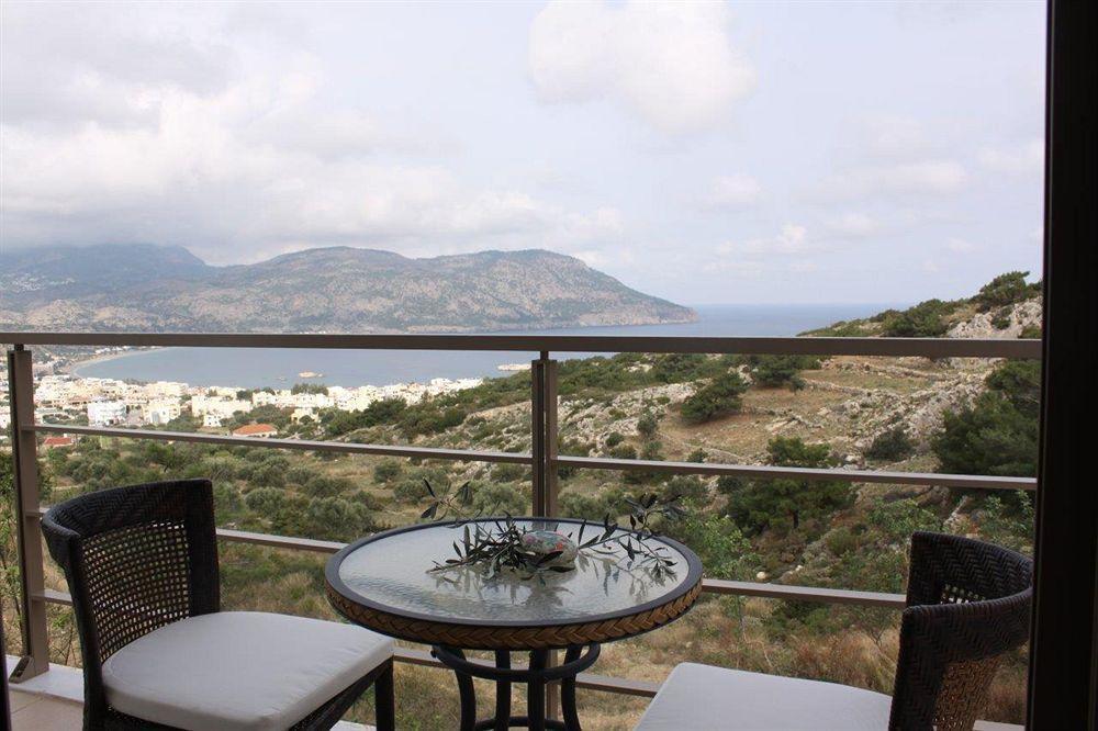 Renata'S Villas Karpathos Town  Exterior photo